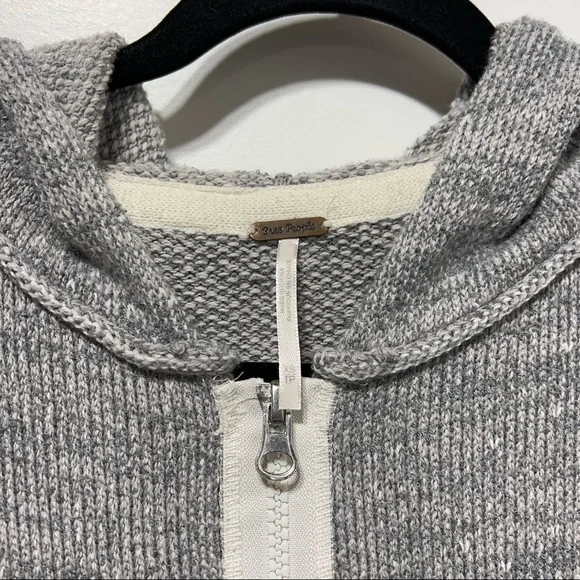 Free People In Bloom Oversized Slouchy Hoodie Sweater In Gray. Size XS - Picture 13 of 16